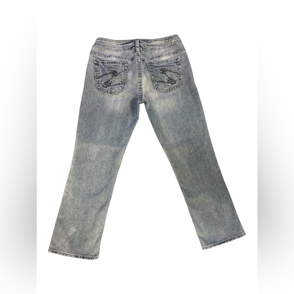 Silver Women's Jeans Suki Capri Size 28 Blue Wash Handcrafted Imported Canadian - Picture 2 of 10